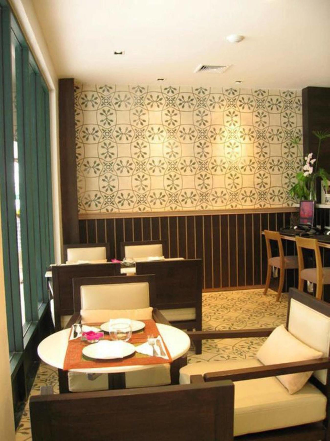 Aphrodite Inn Bangkok Banguecoque Exterior foto