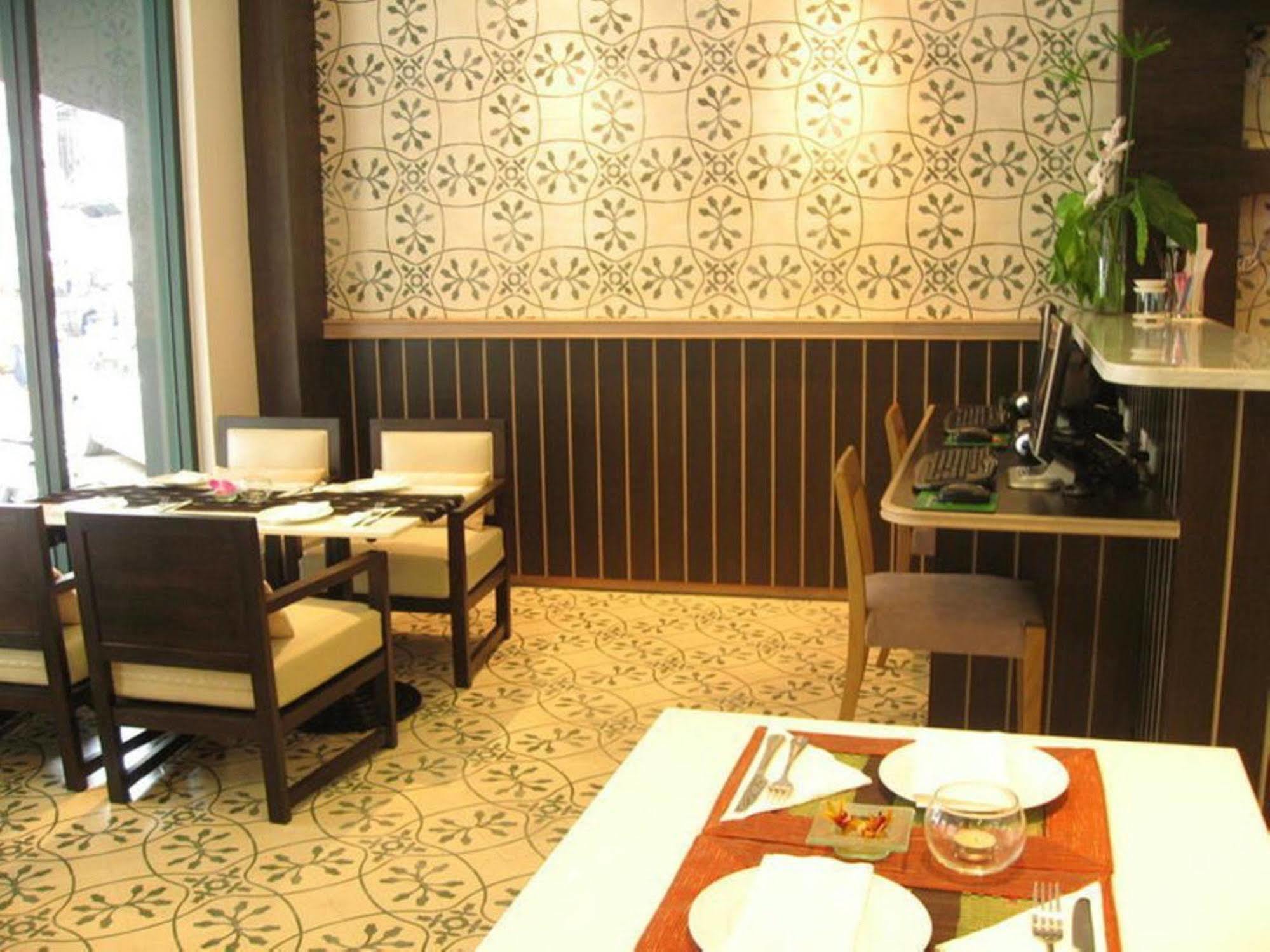Aphrodite Inn Bangkok Banguecoque Exterior foto