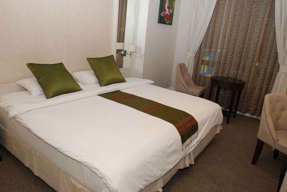 Aphrodite Inn Bangkok Banguecoque Exterior foto
